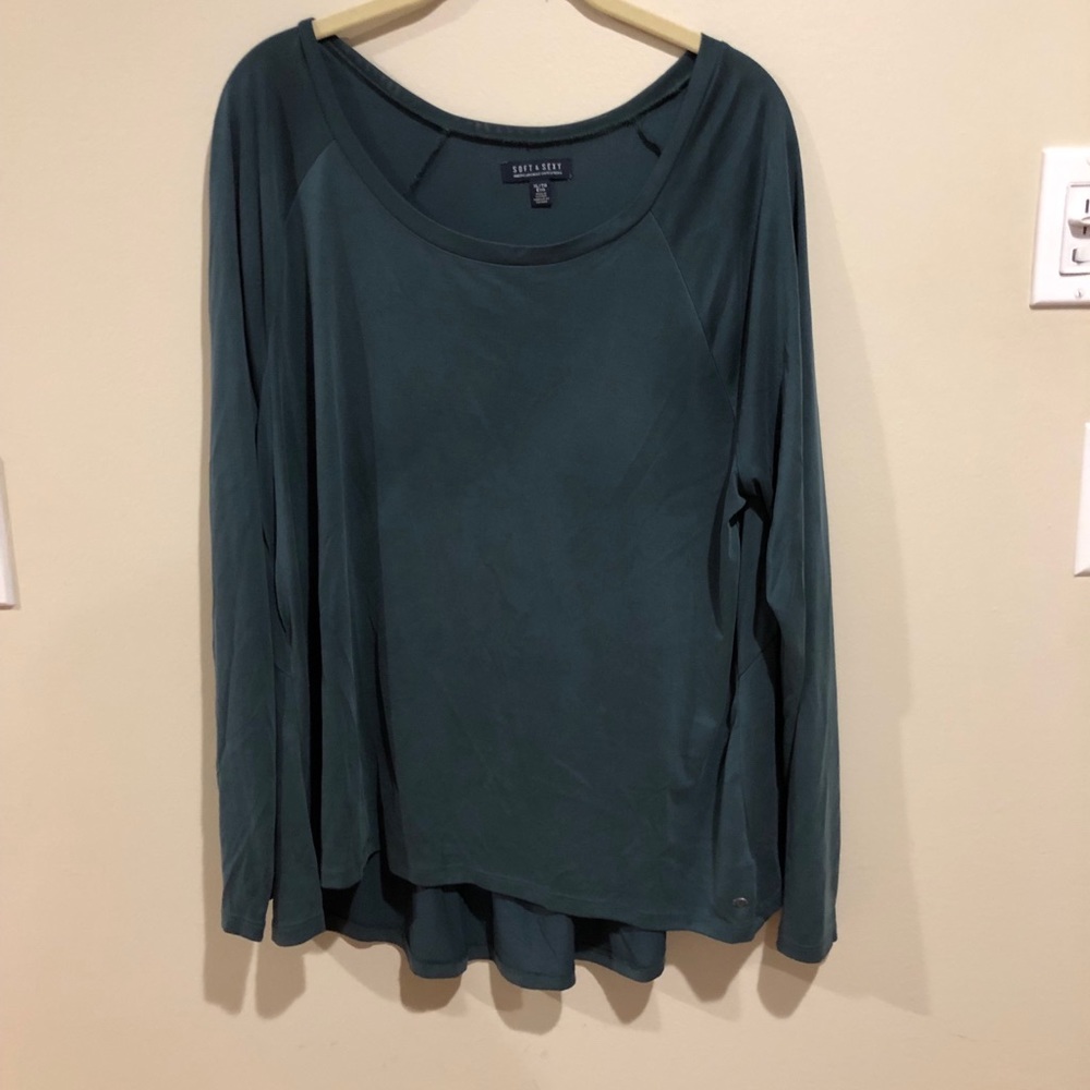 American eagle soft and sexy long sleeve shirt